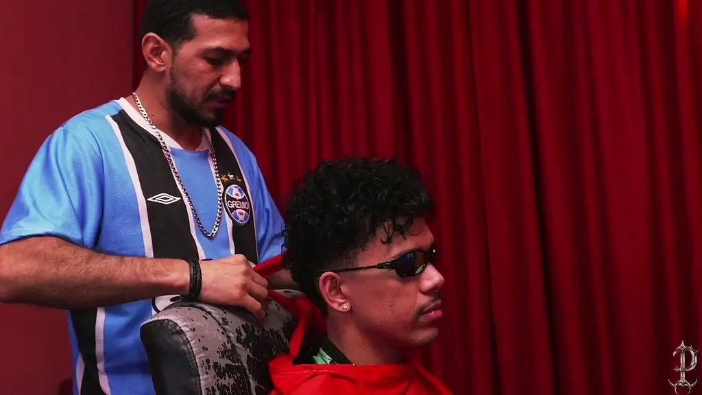 profanus barbearia episodio 1 e 2 (duo completo) o comeco de uma barbearia do barbeiro safado