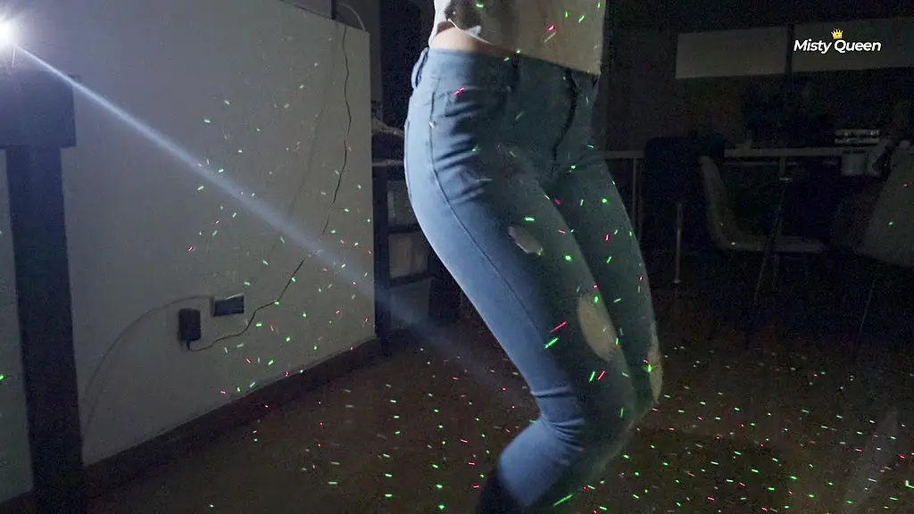 my church s evangelist got wet dancing reggaeton and took me to the bathroom