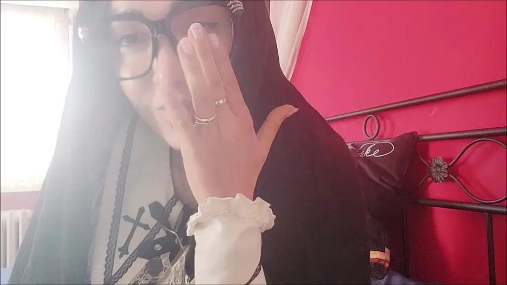 chantalchannel - suora blasfema e assai porcella- real blasphemous nun