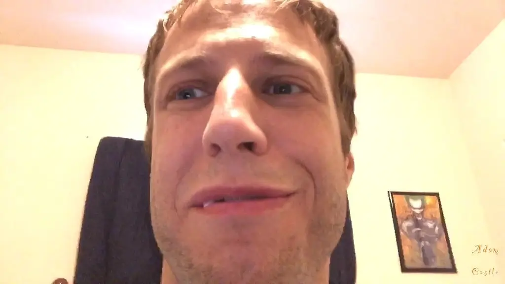 vampire teases shrunken homo before eat