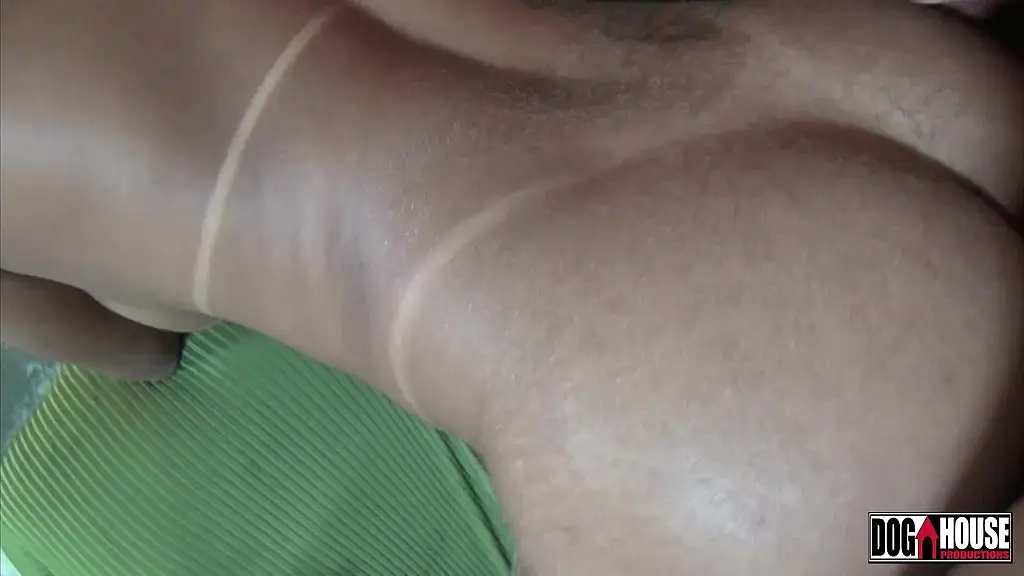 comendo a miss bumbum - nicolle bittencourt - mad