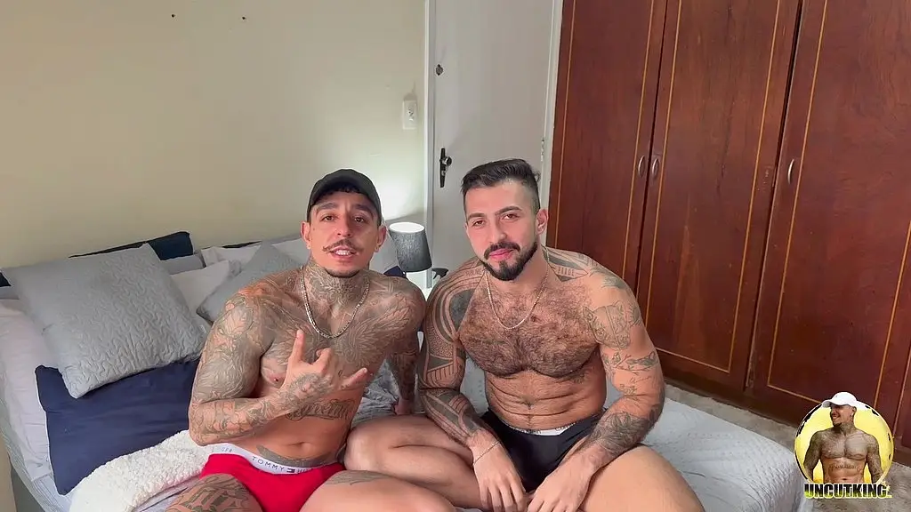 enterrando no cuzao do ursinho - parte i