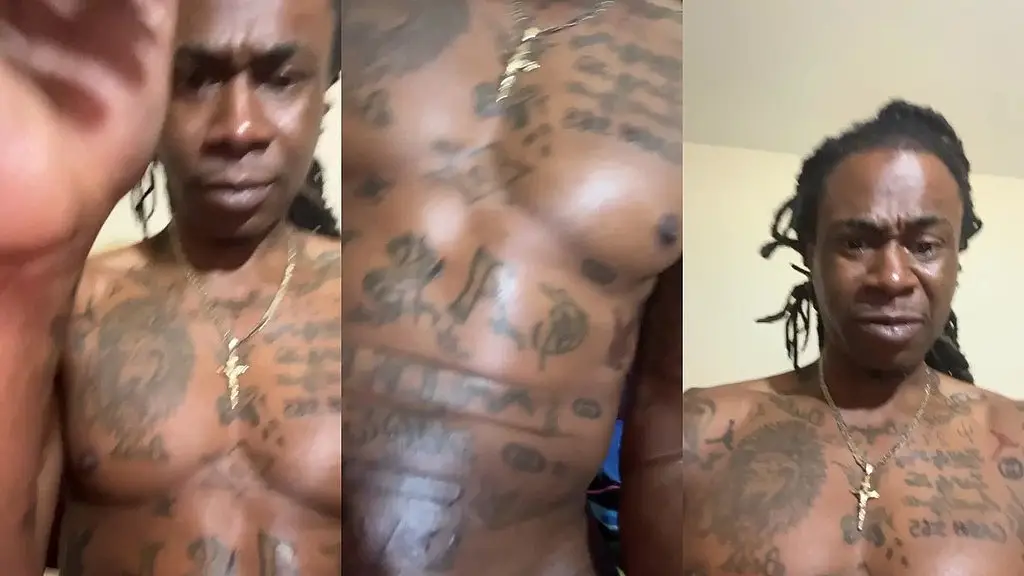 kingchi$kixxx fenna do sum more tats prolly on your girl hater let her have fun wit a big gangsta