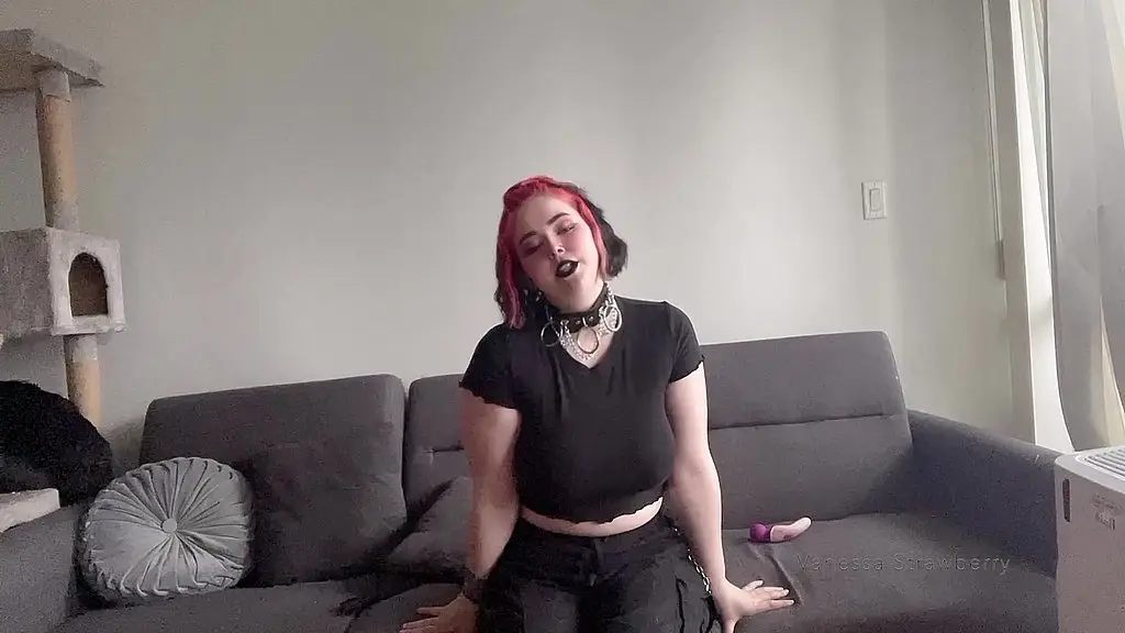 goth joi vanessa strawberry