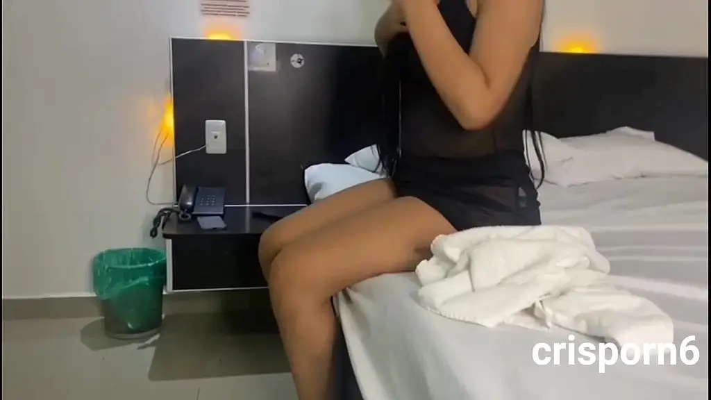 seduzco a conductor mientras mi esposo no esta-anal