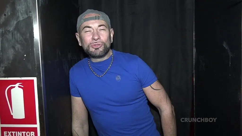 bareback video with spasnih boy in leather outfits in backroom