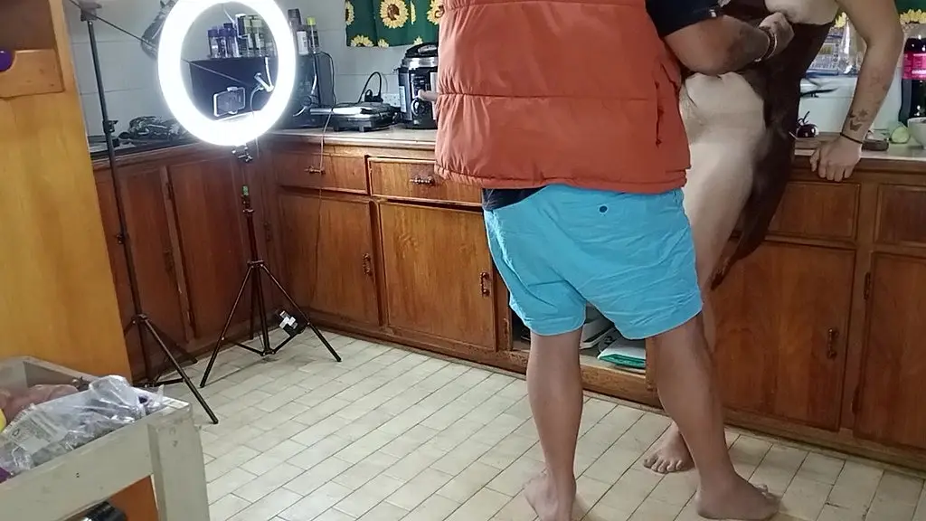bigjoefuckalot good times in the kitchen while we making salad