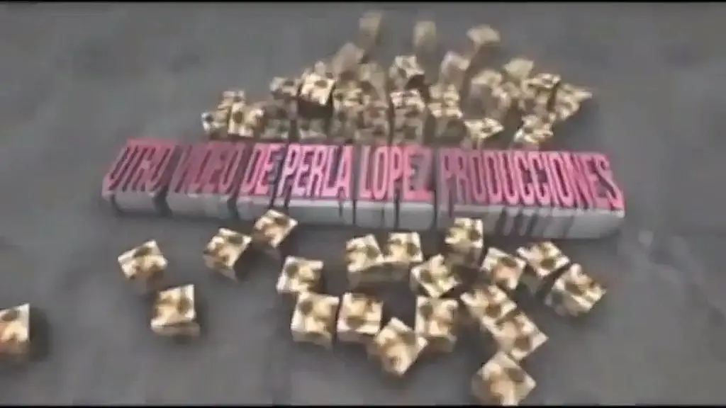 anal latigazos en la concha y el culo lleno de leche