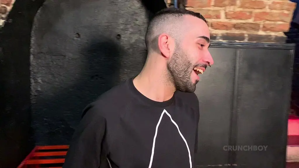 bareback fucke with gay and hois best friend who need sex