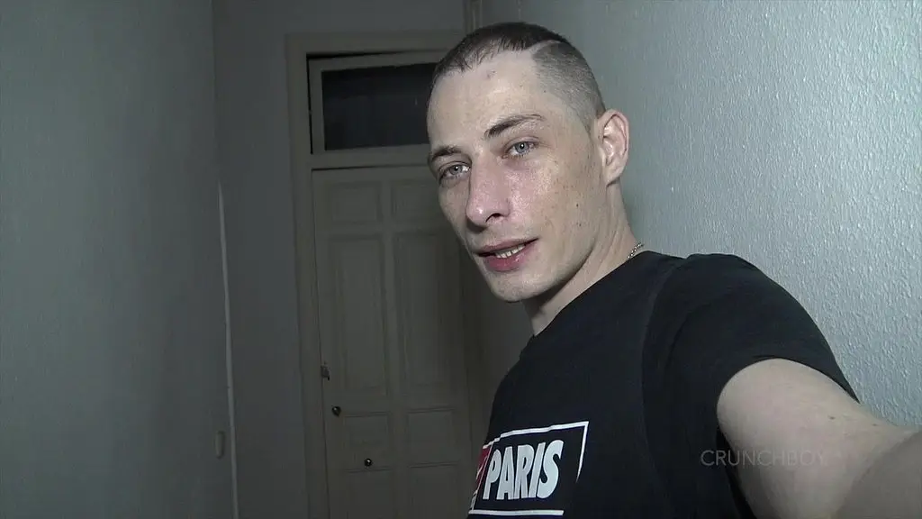 bareback fucke with gay and hois best friend who need sex