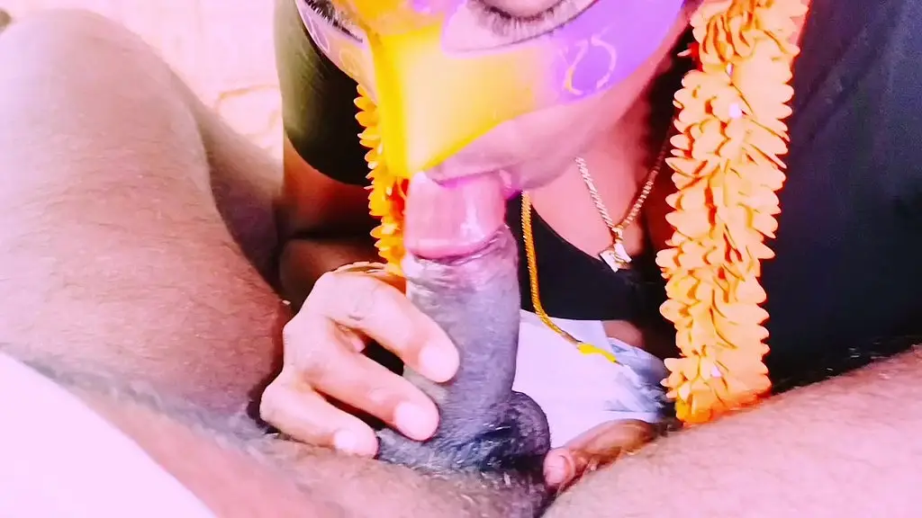 silk aunty cheating blowjob. telugu dirty talks.