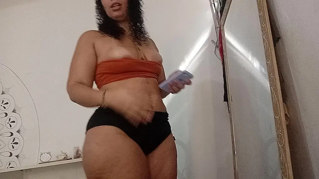 corno mostra como a sua mulher vai vestida ao shopping