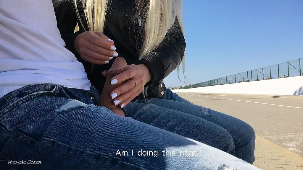 girl was surprised to see guy jerking off dick in the park 4k