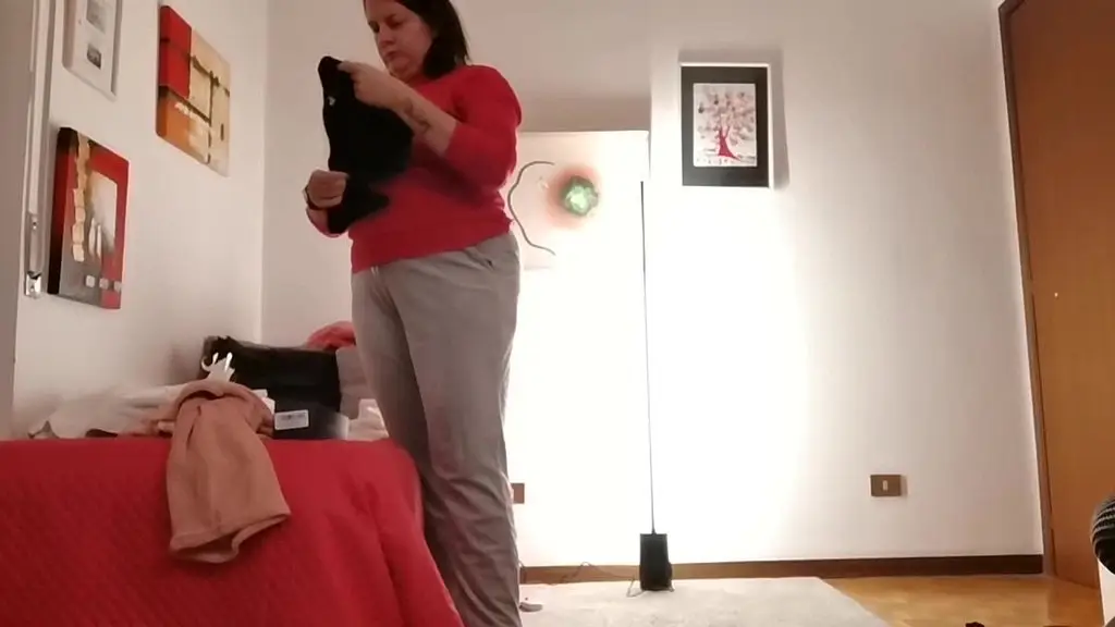 nicoletta reveals her secret rubber bulb strategy