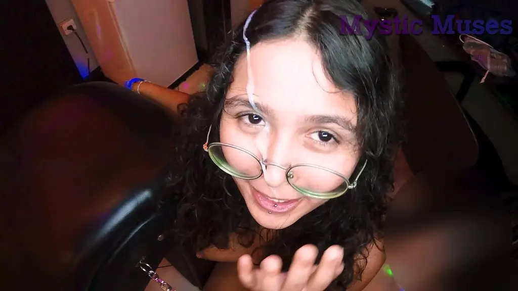 she wanted my cum no matter what! i cum on her face & inside