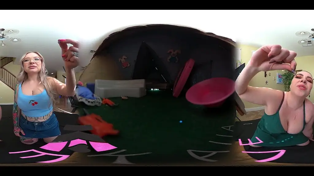 vr 360 pov starving giantesses pillage & raid