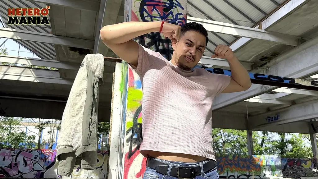 davide s sweaty outdoor jacking session