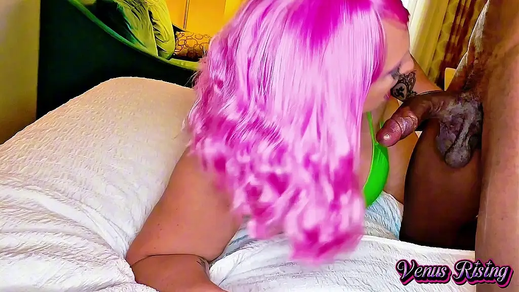 i fucked the bbc hotel valet and he accidentally creampied my milf pussy