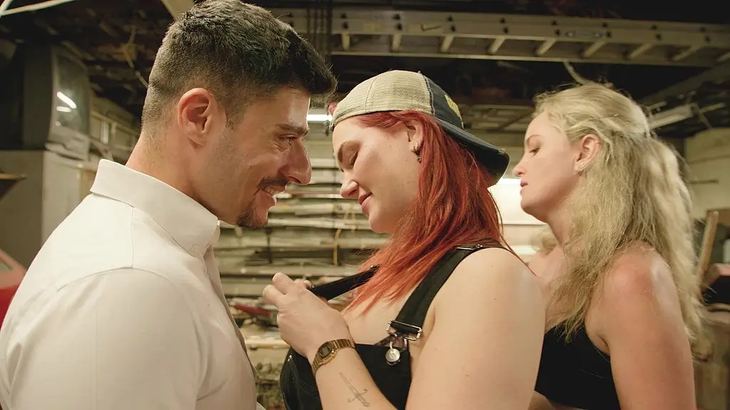 mechanic workshop threesome with double facial
