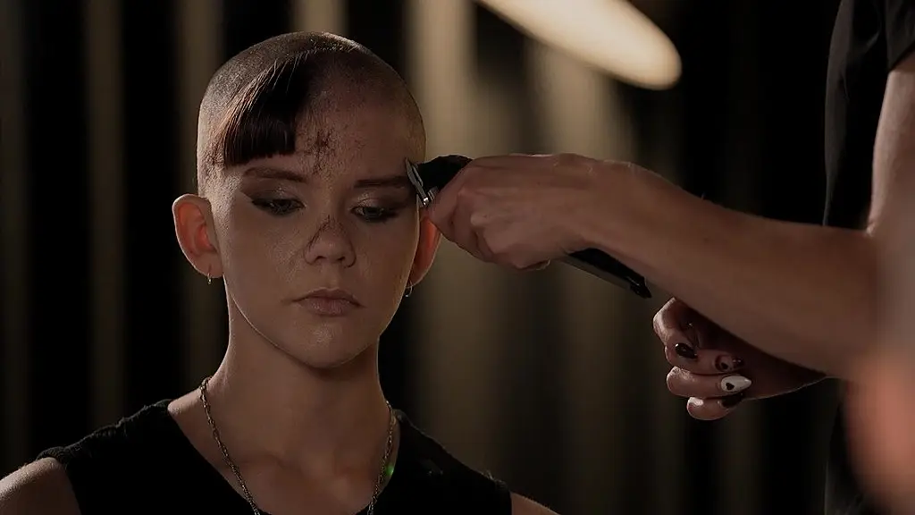 nikita gets a surprising new look - shaved smooth (master edit)