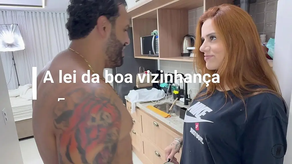 a sensacional bella ruiva completinha pra voces