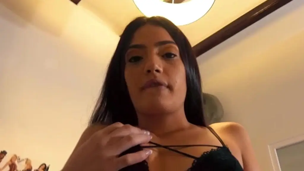 hot pov: sex with spanish pornstar penelope cum