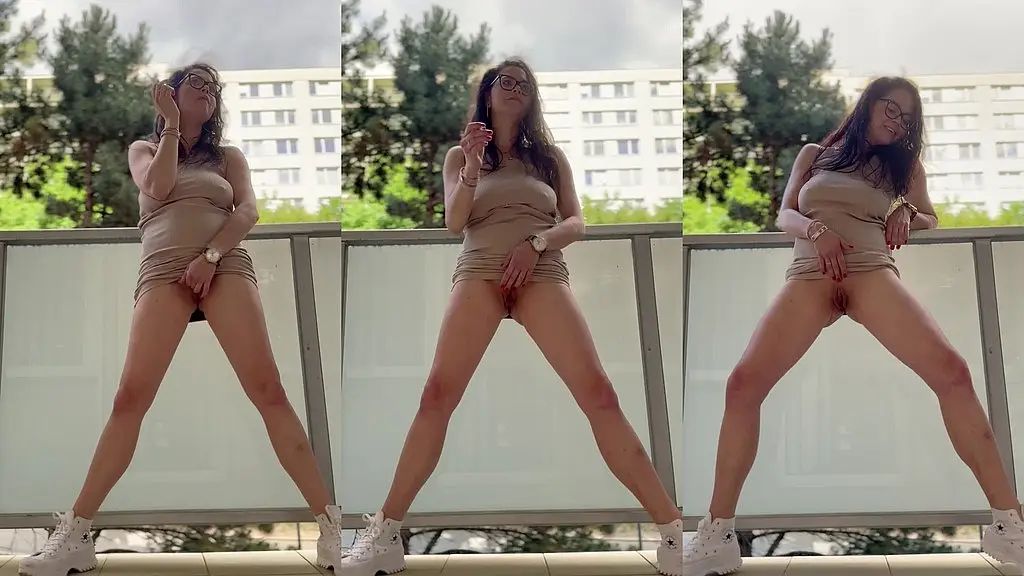smoking on balcony and rubbing my sweet clit