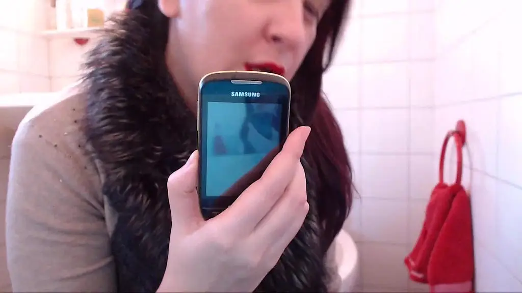 revenge piss: nicoletta destroys her ex s tablet under a stream of pee