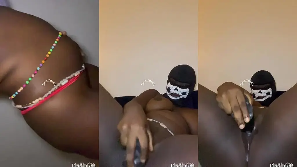 i got so horny and grabbed a dildo to fuck myself with a dildo till i flooded with my cum