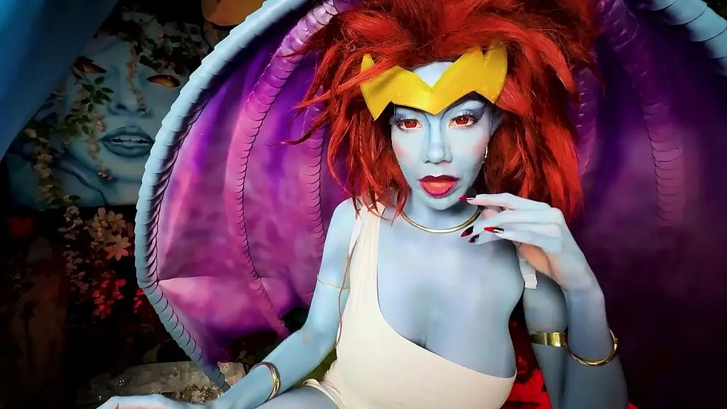 demona falls prey to your seed - gargoyles cosplay pov