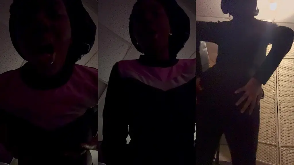 teasing you like we on video call together