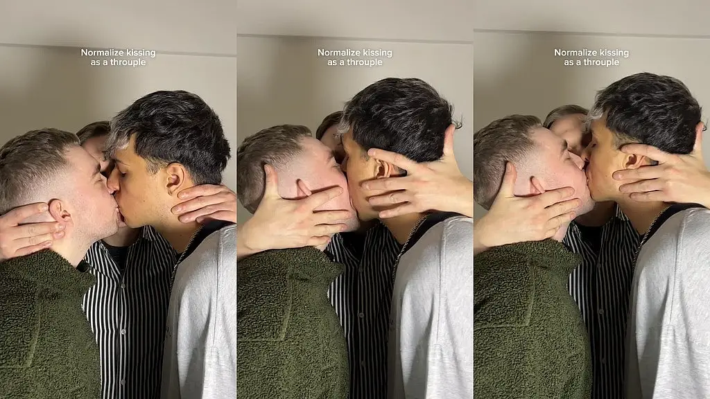 threesome nasty kiss