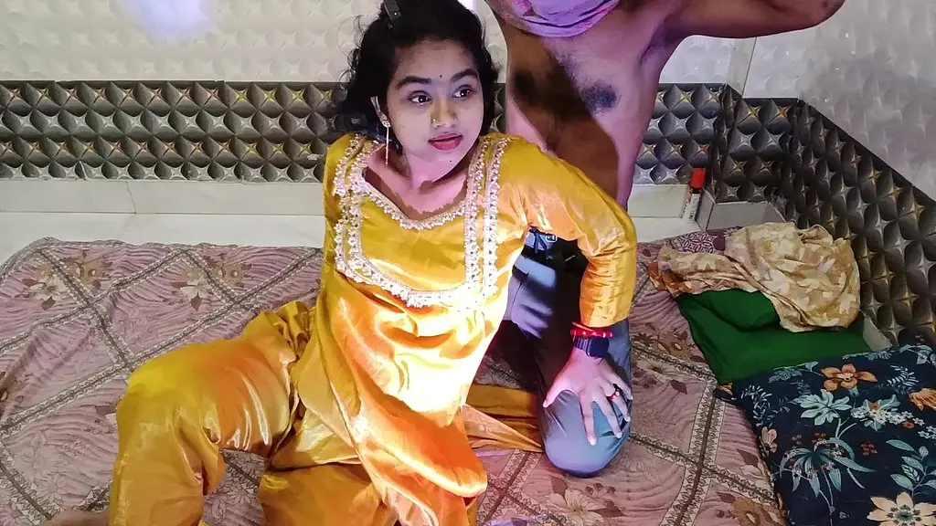 real desi wife cowgirl & passionate sex in traditional outfits