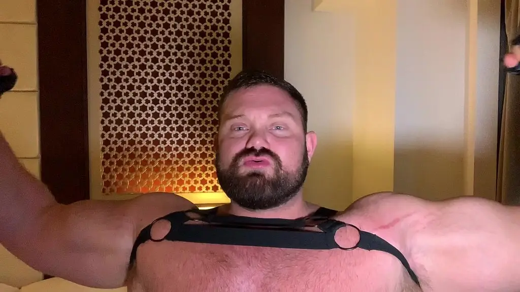daddy s flex is waiting for you. don t keep him waiting.