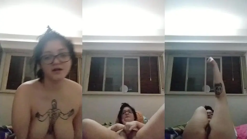 doble amputada se masturba para vos