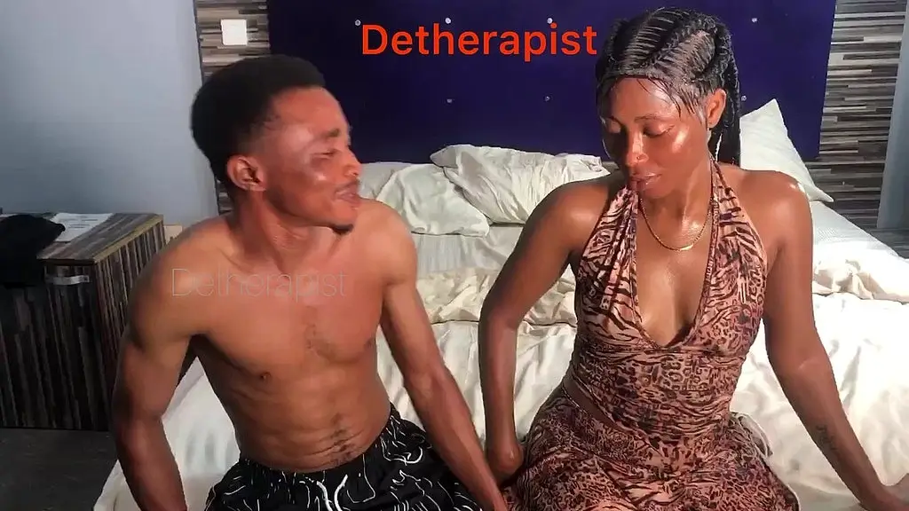 homemade ebony sexy chocolate offered her sweet pussy to me
