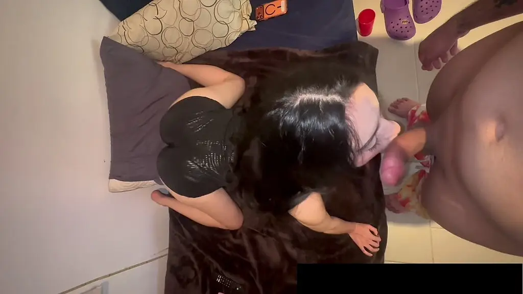 mi novio queria ver el partido pero yo le chupe la verga