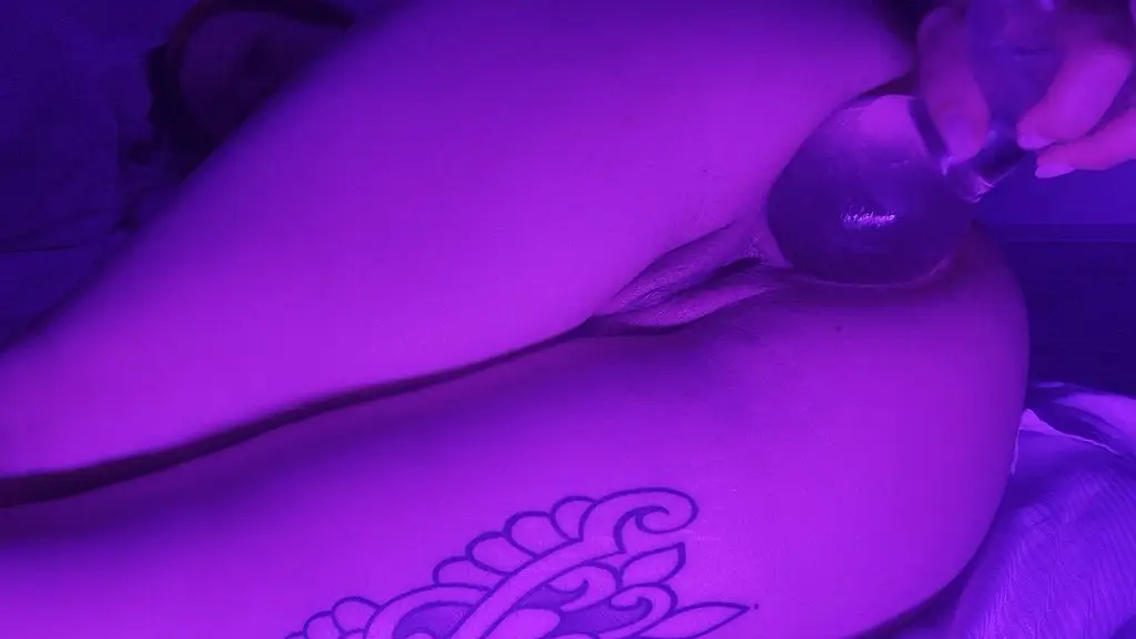 glass buttplug - anal slut training.