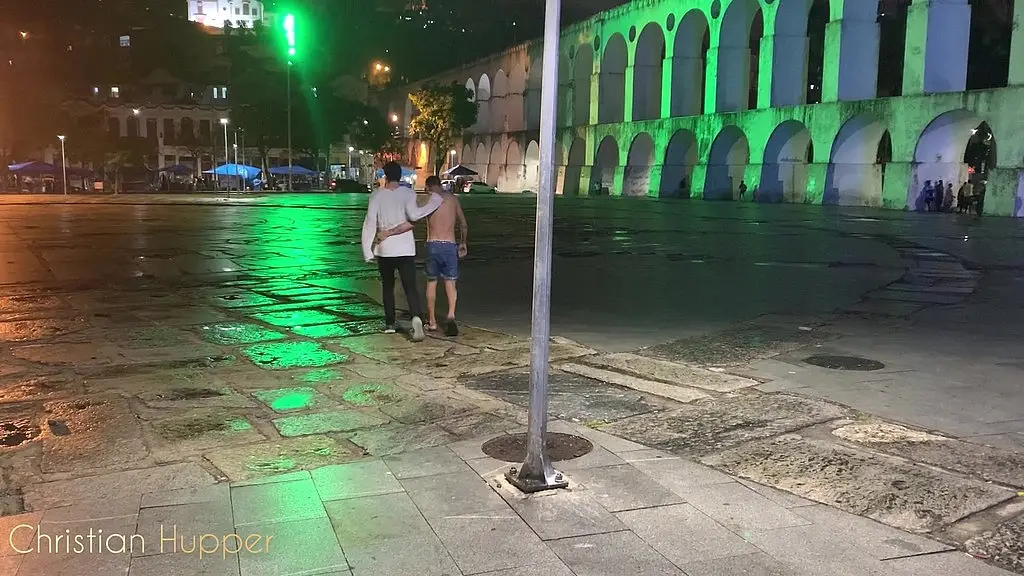 fui dar um passeio e acabei socando impiedosamente bareback