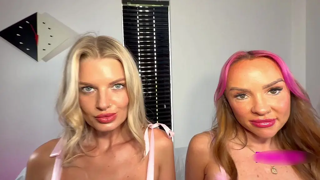 robyn quinn and pinkbabyg - pinked