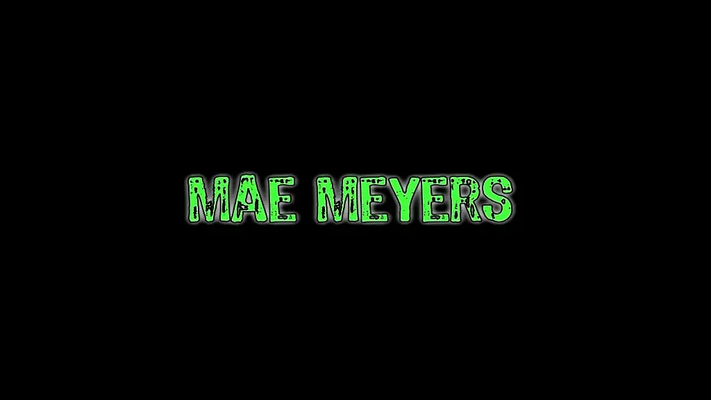 mae meyers swallows ralph long before facial cumshot