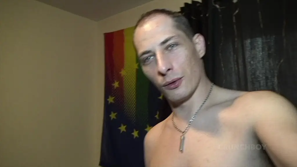 my first sex experience without condom with straight boy curious