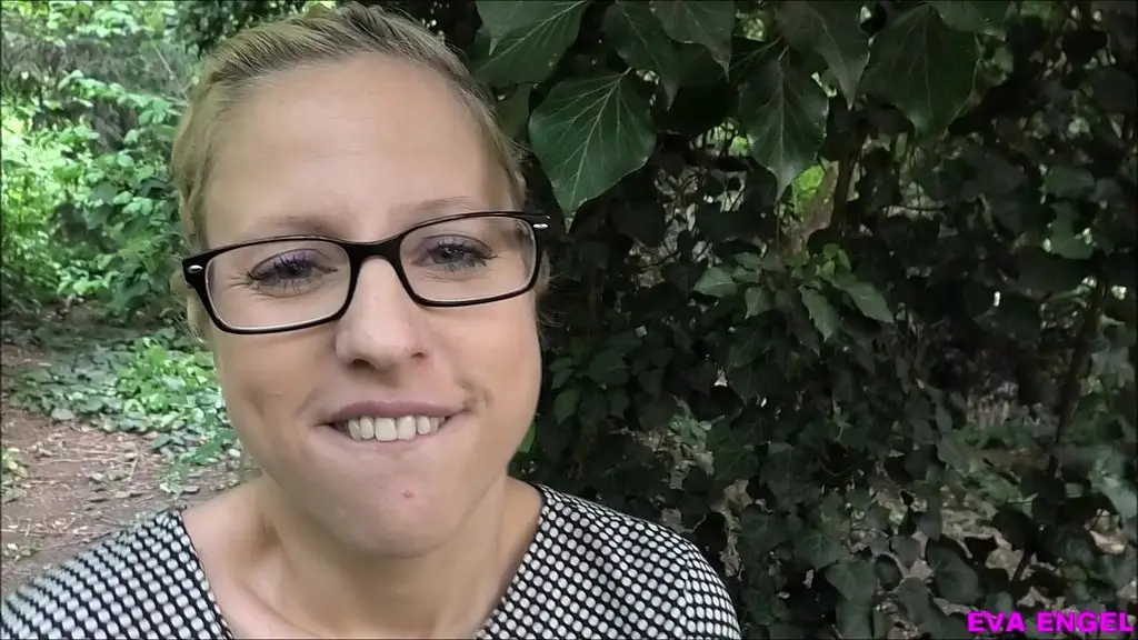 eva engel: sugardaddy fucks me outdoor