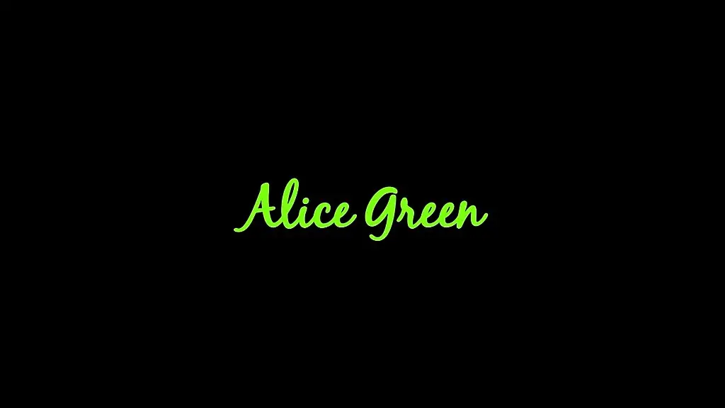 alice green blowjob and handjob makes isiah maxwell cum