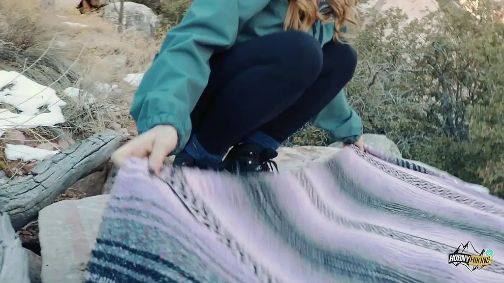 amateur couple outdoor sex - passionate eye contact blowjob and quickie pov