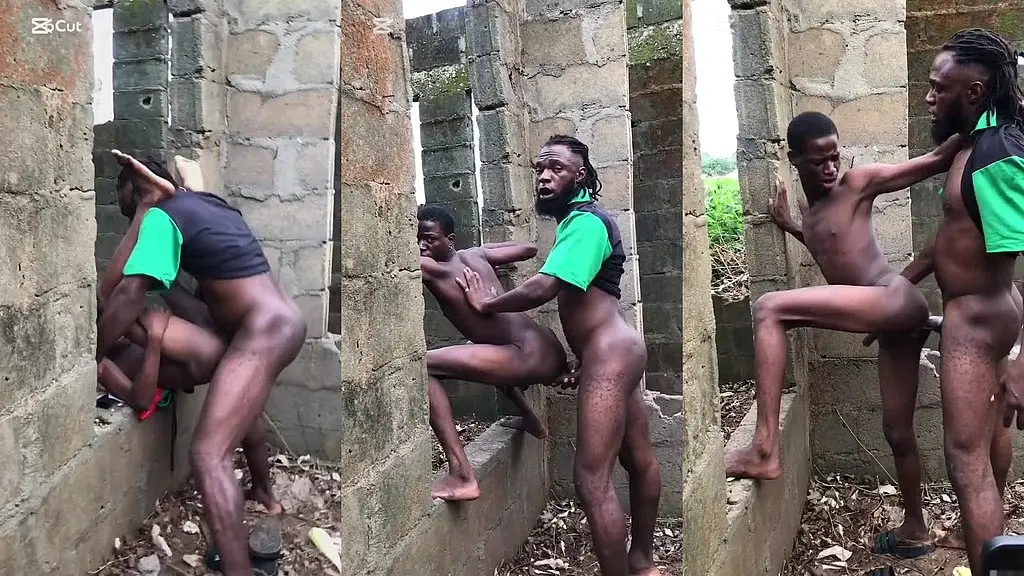 zaddy and little brown in the bush