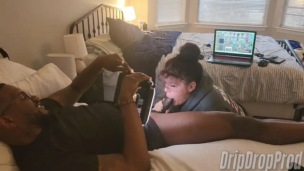 behind the scenes! hollee huntress sucks young bbc during her gaming break!!