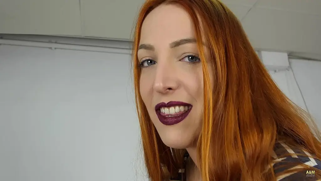 liz, a vegan in her intimate life.