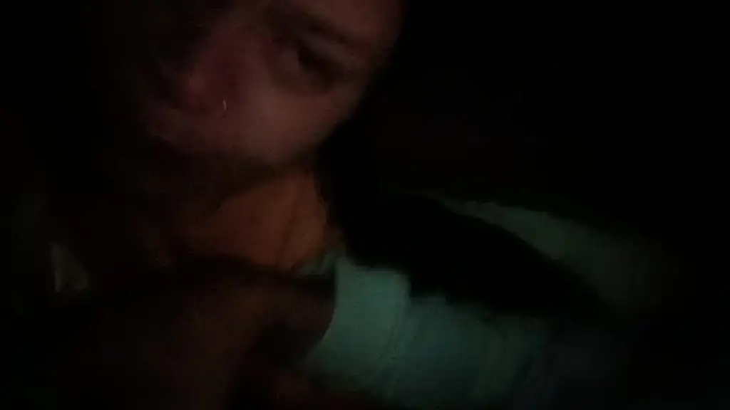 chupando polla y me hace llorar