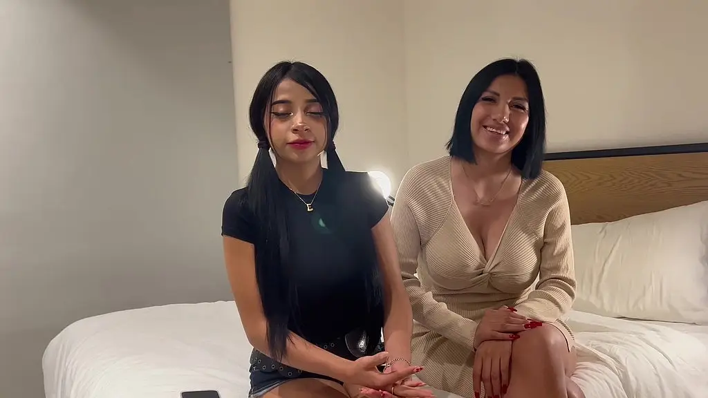 amateur latina 18+ teen with big natural tits brings stepmom to her first porn audition casting, highlight tape